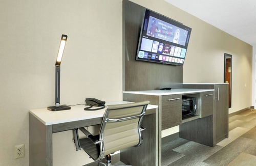 Avenel Hotel | Horizon Inn