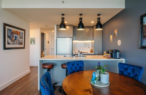 Sydney Olympic Park Condo | "Horizon" King-bed Lux Apt Stunning View w Parking