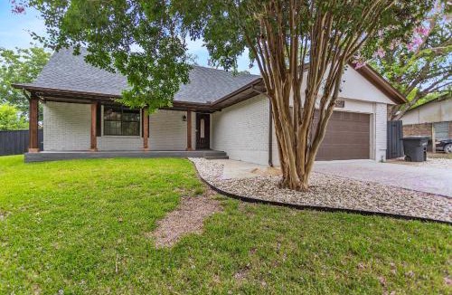 Elmo Villa | Horizon Retreat -Rockwall-Heath, TX