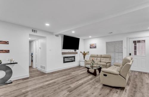 Elmo Villa | Horizon Retreat -Rockwall-Heath, TX