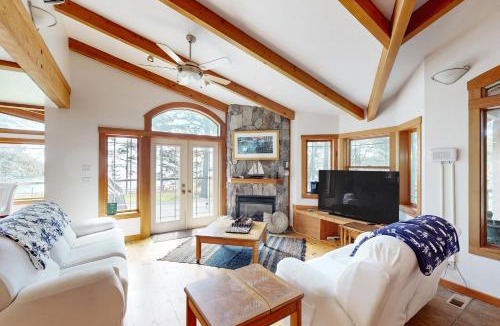 Lopez Island House | Horizon's End