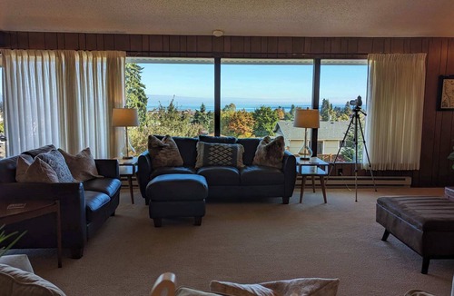 Port Angeles House | Horizon Stunning Home with Breathtaking Views