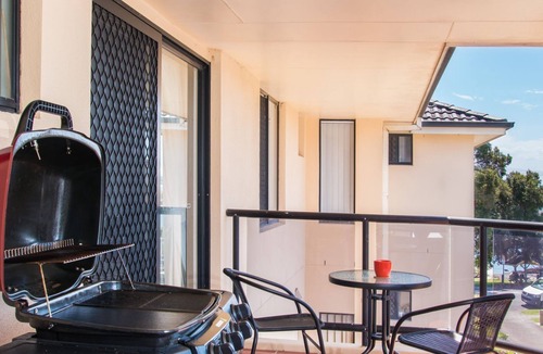 Forster Apartment | Horizons 8 on the lake