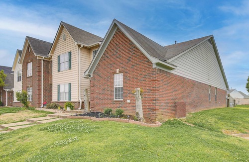 Horn Lake House | Horn Lake Townhome: 14 Mi to Downtown Memphis!