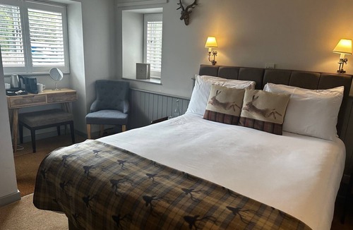 Upper Oddington Hotel | Horse & Groom - Upper Oddington