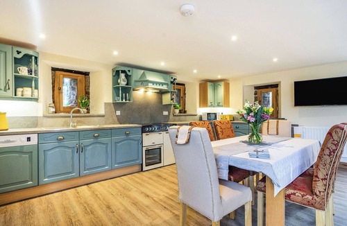 Westbrook Court Cottage | Horsecroft - UK37462