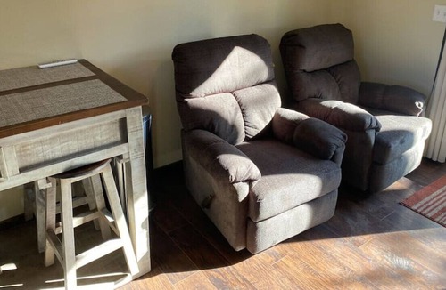 Alix Cabin | Horsehead Waterfall Cabin Two