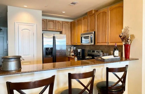 Horseshoe Bay Condo | Horseshoe Bay Escape - Lakefront Corner Condo