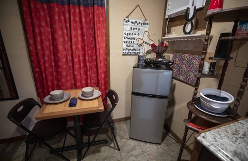 Whitesboro House | Horseshoe Cabin 3 - Swim in the Blue Lagoon - Dog Friendly!