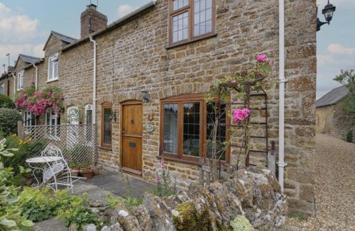 Whichford House | Horseshoe Cottage