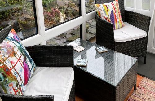 Felinfach House | Horseshoe Cottage Aberaeron