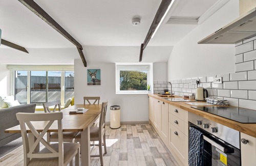 Helston House | Horseshoe Cottage @ Arrowan Common Farm