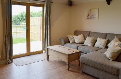 Denton House | Horseshoe Cottage