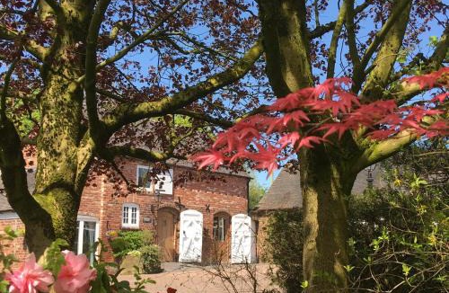 Forsbrook Apartment | Horseshoe Cottage