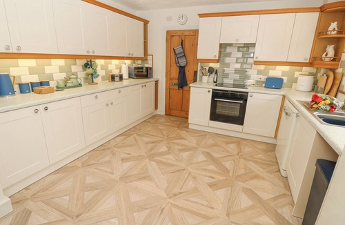 Dunbridge Cottage | Horseshoe Cottage