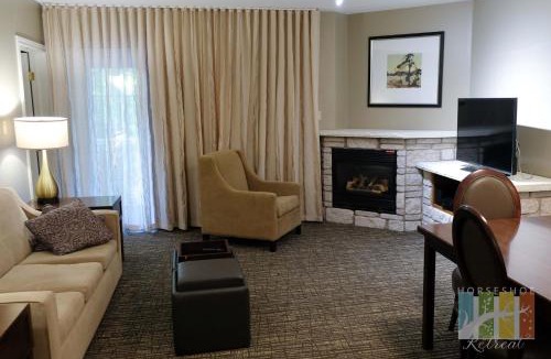 Oro-Medonte Apartment | Horseshoe Retreat