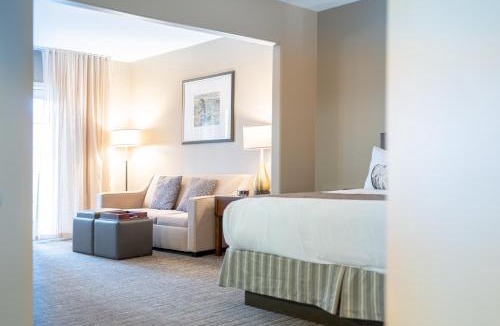 Oro-Medonte Apartment | Horseshoe Valley Suites - The Maple