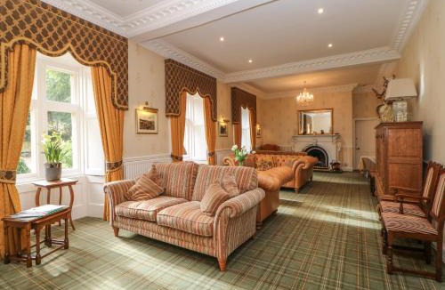 Eastgate House | Horsley Hall