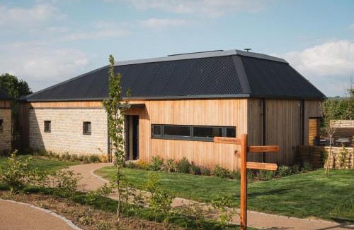 Beckhampton House | Horslip