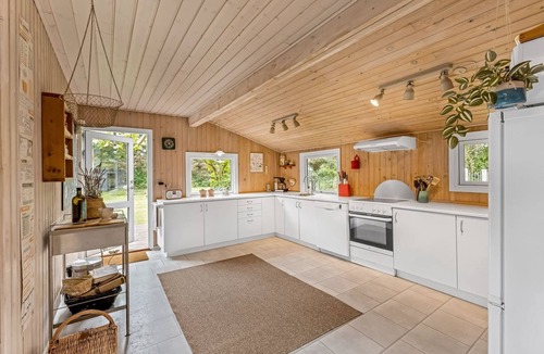Hou House | "Horsten" - from the sea by Interhome