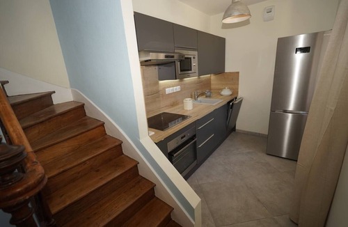 Chateauroux House | Hortensia house Chateauroux - 4bed - 7p