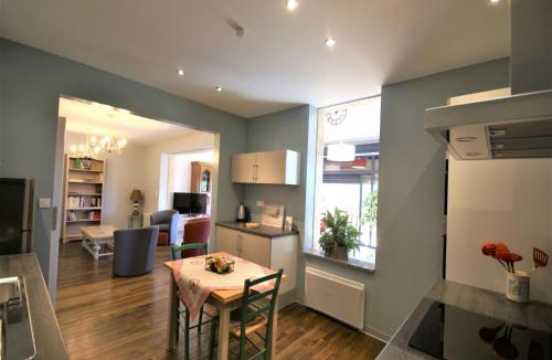 Gondrecourt-le-Chateau House | Horville Garden Retreat