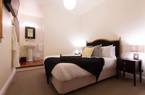 New Plymouth Bed & Breakfast | Hosking House