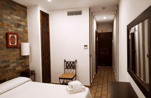 Estremera House | Hospedería El Convento