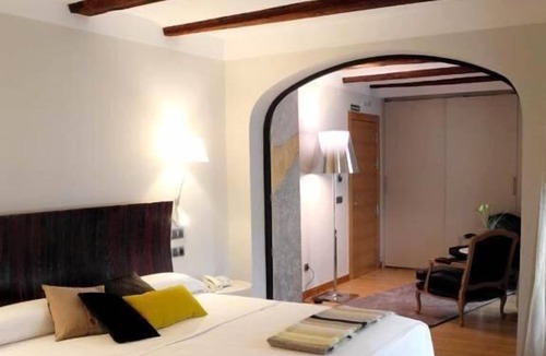 Estella Hotel | Hospederia Chapitel