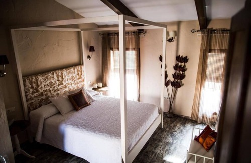 Almodovar del Campo Hotel | Hospedium Hotel El Nido de Alcudia Suites