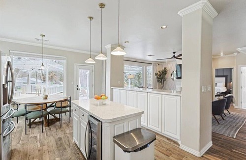 Azle House | ★Host Events! HEATED PrivatePool/Outdoor Dining/GameRoom/Playground★