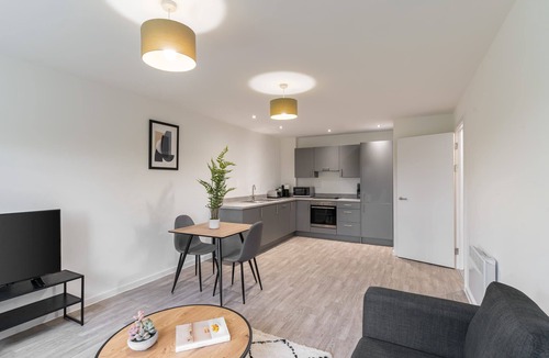 Taunton Apartment | Host & Stay | 36 Waterside Place