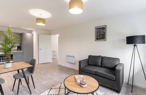 Taunton Apartment | Host & Stay | 36 Waterside Place