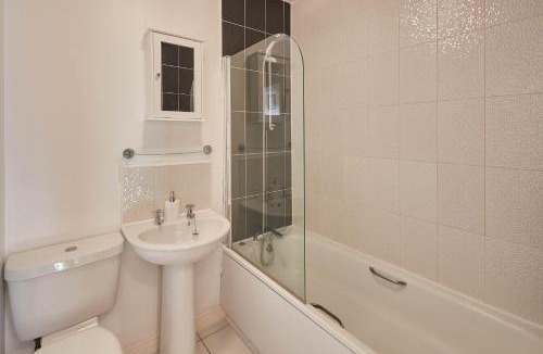 Honley House | Host & Stay - 57 Woodland View