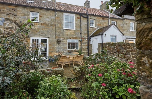 Egton House | Host & Stay | Arncliffe View