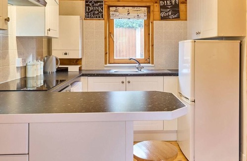 Broadstairs Cabin | Host & Stay | Astoria