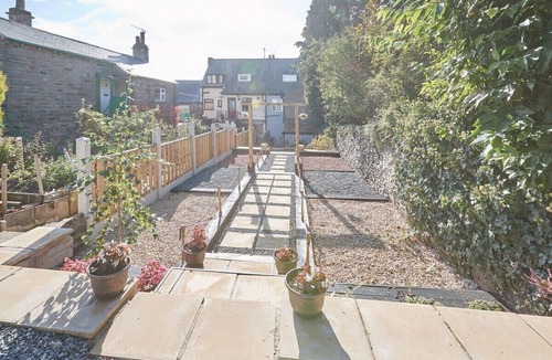 Sheffield Apartment | Host & Stay | Baslow Road, Serviced Apartment