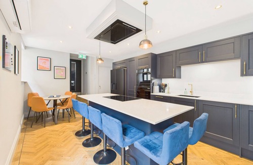 Redcar House | Host & Stay | Bellevue Luxe