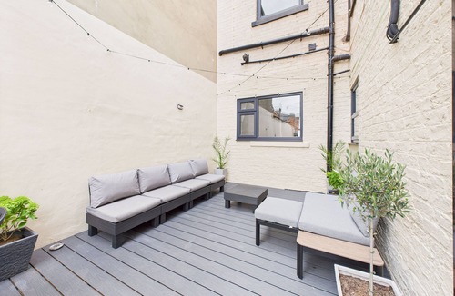 Redcar House | Host & Stay | Bellevue Luxe