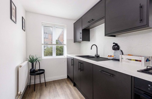 Corby House | Host & Stay | Bluebell Close