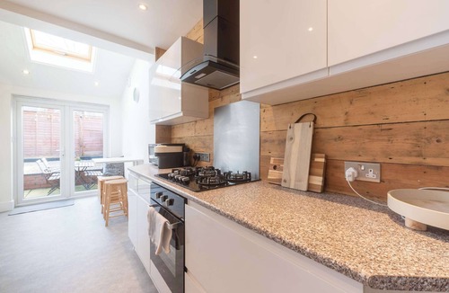 Caversham House | Host & Stay | Caversham Westfield House