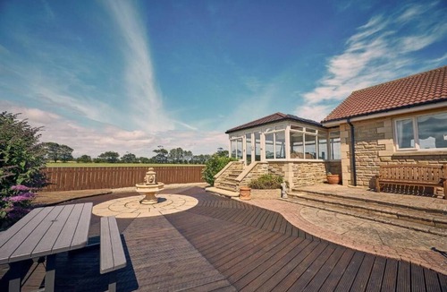 North Sunderland House | Host & Stay | Cheviot View