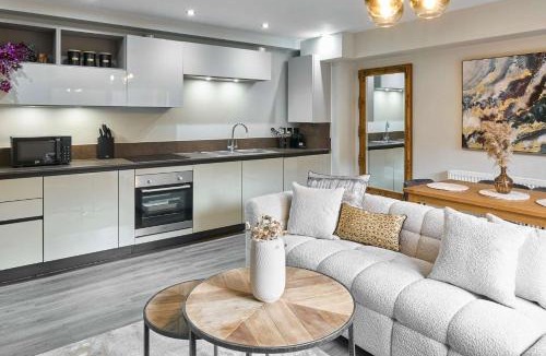 Baltic Triangle House | Host & Stay - Chic Townhouse by the Docks