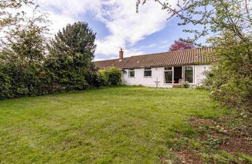 Coltishall House | Host & Stay | Church Close