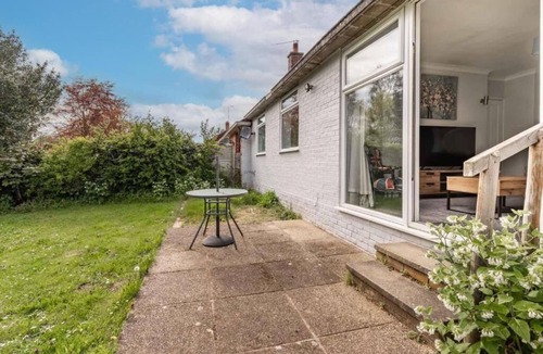 Coltishall House | Host & Stay | Church Close