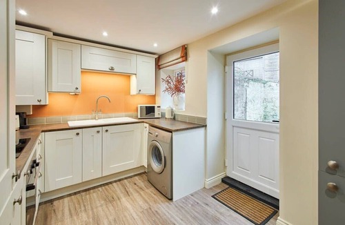 Barnard Castle House | Host & Stay | Cinnamon Cottage