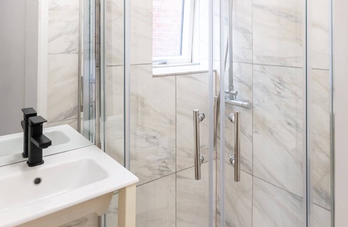 Clayton House | Host & Stay | City Aura