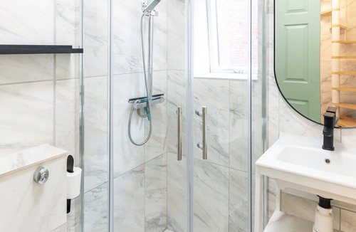 Clayton House | Host & Stay | City Aura