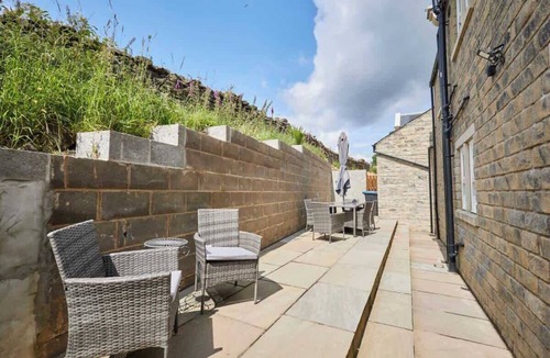 Lofthouse House | Host & Stay | Clackgill Cottage