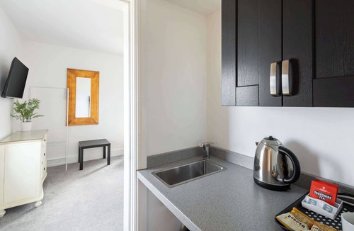 West Cliff Apartment | Host & Stay | Commondale at the Sandbeck